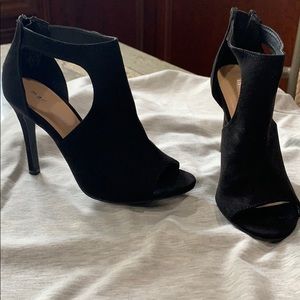 Madden Girl Heel with Peep Toe and Cutout